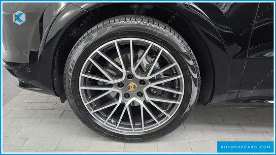 PORSCHE CAYENNE 3.0