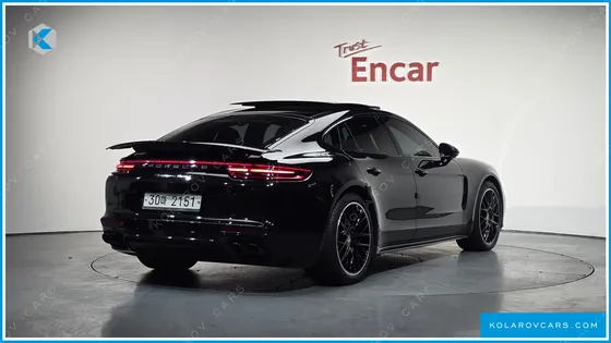 PORSCHE PANAMERA 4.0 TURBO