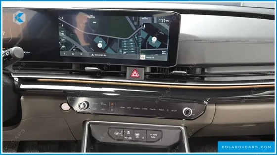 KIA CARNIVAL GASOLINE 7-SEATER GRAVITY