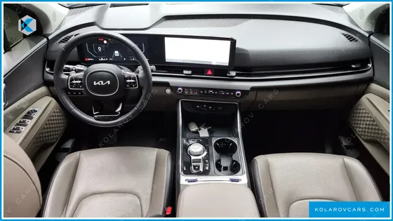 KIA CARNIVAL 7-SEATER NOBLESSE