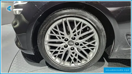GENESIS G70 GASOLINE 2.0T 2WD
