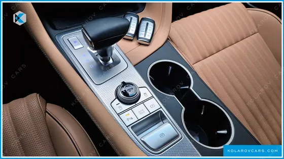 GENESIS G70 GASOLINE 2.0T 2WD