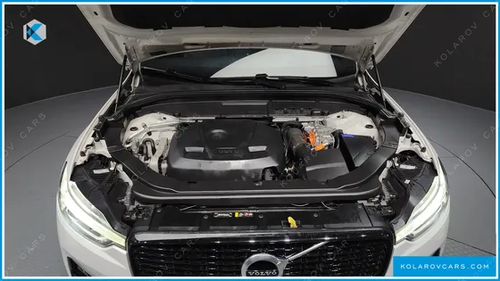VOLVO XC60 T8 R-DESIGN