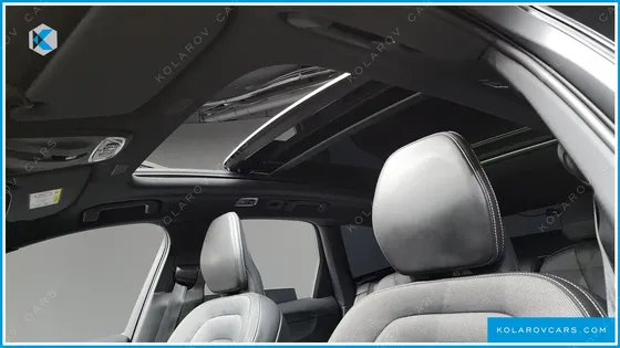 VOLVO XC60 T8 R-DESIGN