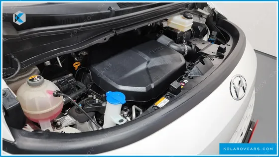 HYUNDAI STARIA 4WD TOURER 9-SEATER
