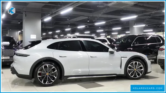 PORSCHE TAYCAN 4S CROSS TURISMO