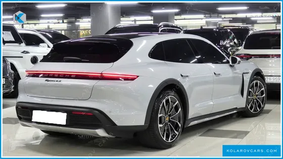 PORSCHE TAYCAN 4S CROSS TURISMO