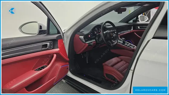 PORSCHE PANAMERA 2.9 AWD E-HYBRID PLATINUM EDITION
