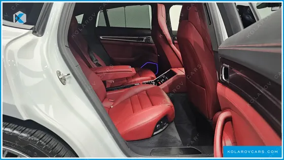 PORSCHE PANAMERA 2.9 AWD E-HYBRID PLATINUM EDITION