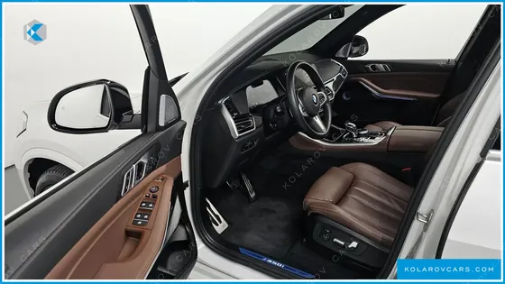 BMW X5 M50I