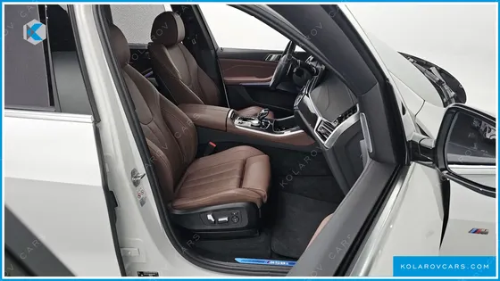 BMW X5 M50I