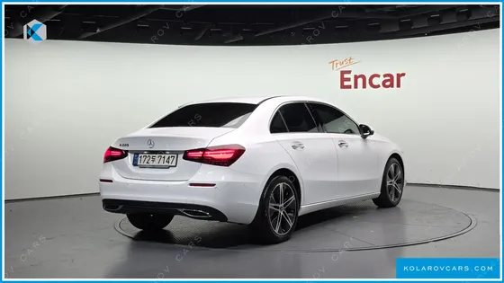 MERCEDES A-CLASS A220 SEDAN
