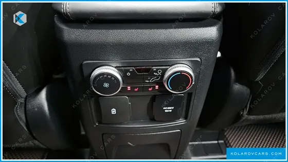 FORD EXPLORER 3.0 PLATINUM 4WD