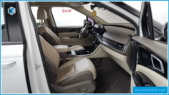 KIA CARNIVAL GASOLINE 7-SEATER HI-LIMOUSINE