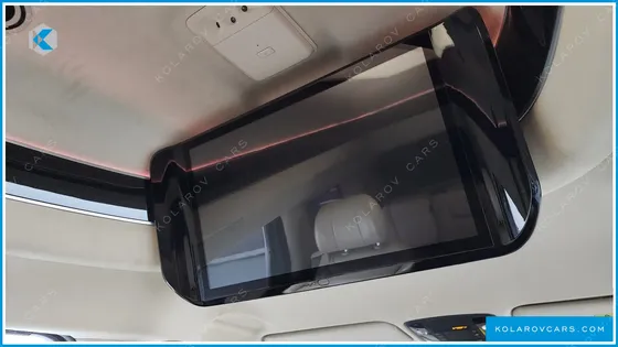KIA CARNIVAL GASOLINE 7-SEATER HI-LIMOUSINE
