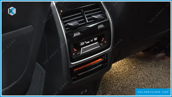 BMW X7 XDRIVE 40D DESIGN PURE EXCELLENCE 7-SEATER