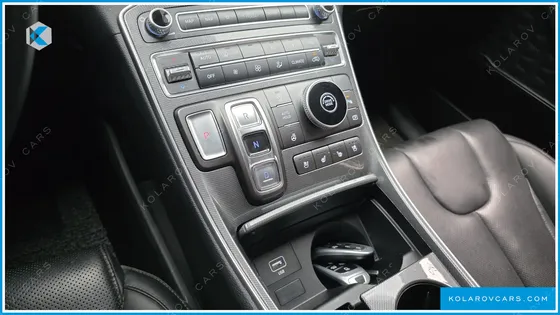 HYUNDAI SANTA FE DIESEL 2.2 2WD
