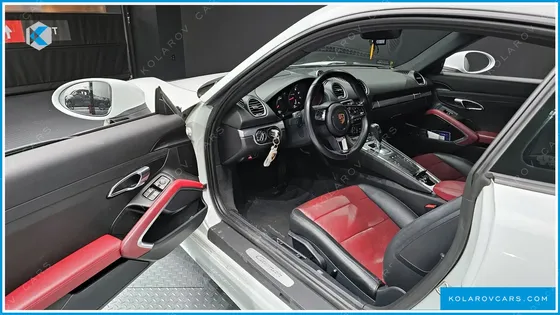PORSCHE 718 2.0