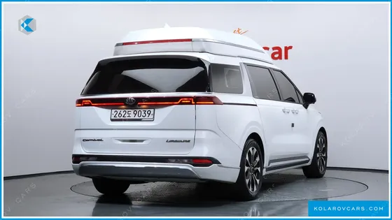 KIA CARNIVAL GASOLINE 7-SEATER HI-LIMOUSINE