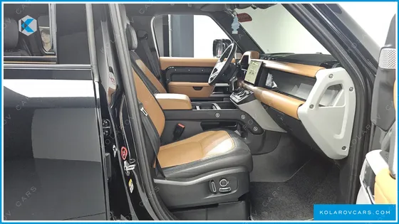 LAND ROVER DEFENDER 130 D300 X-DYNAMIC HSE