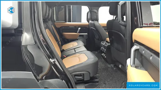 LAND ROVER DEFENDER 130 D300 X-DYNAMIC HSE