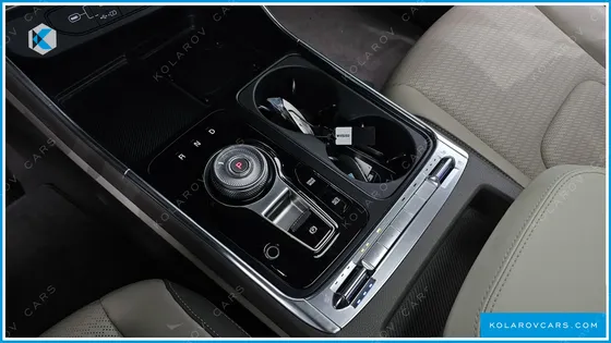 KIA CARNIVAL 9-SEATER SIGNATURE