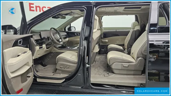 KIA CARNIVAL 9-SEATER SIGNATURE