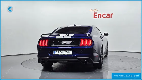 FORD MUSTANG COUPE