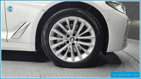 BMW 5 SERIES 530E LUXURY