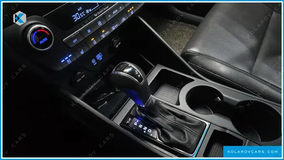 HYUNDAI TUCSON DIESEL 2.0 2WD