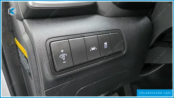 HYUNDAI TUCSON DIESEL 2.0 2WD
