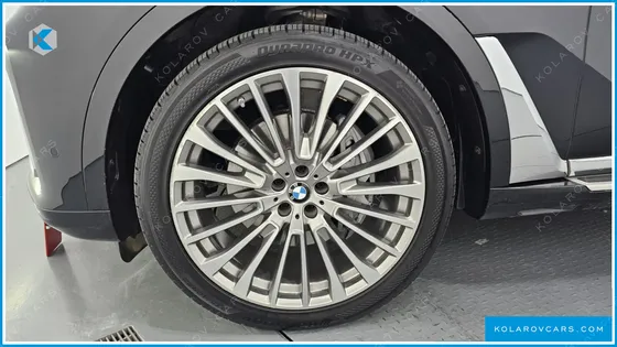 BMW X7 XDRIVE 40D DESIGN PURE EXCELLENCE 7-SEATER