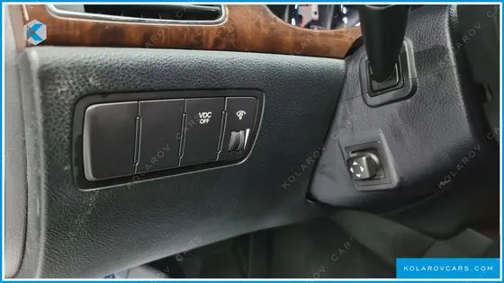HYUNDAI GENESIS BH 330 LUXURY