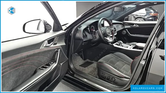 KIA STINGER 2.5 AWD MASTERS ACRO EDITION