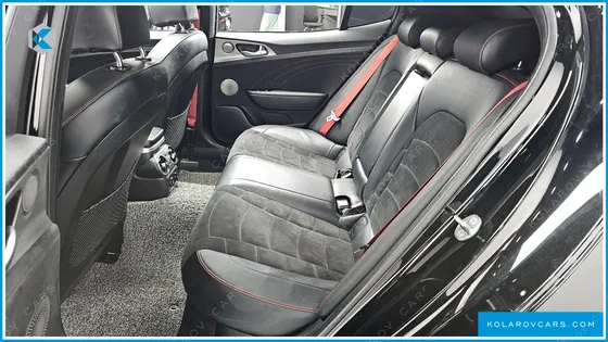 KIA STINGER 2.5 AWD MASTERS ACRO EDITION