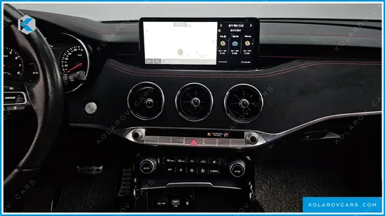 KIA STINGER 2.5 AWD MASTERS ACRO EDITION