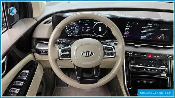 KIA CARNIVAL 7-SEATER NOBLESSE