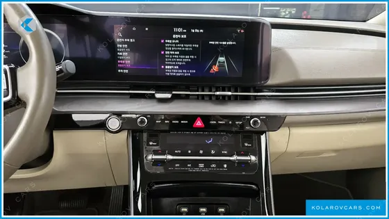 KIA CARNIVAL 7-SEATER NOBLESSE