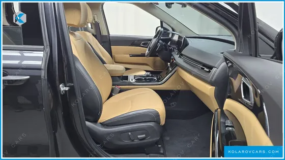 KIA CARNIVAL 7-SEATER SIGNATURE