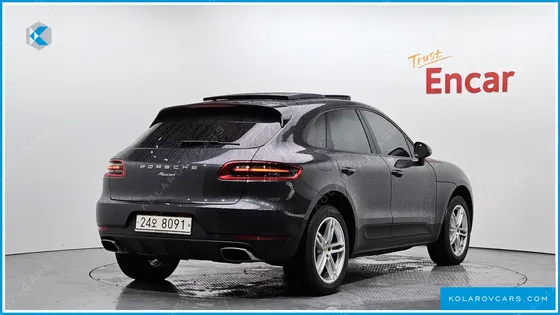 PORSCHE MACAN 2.0