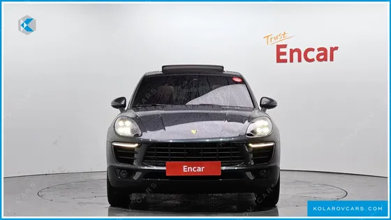 PORSCHE MACAN 2.0