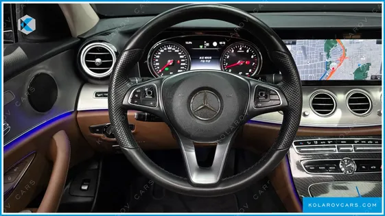 MERCEDES E-CLASS E200 AVANTGARDE
