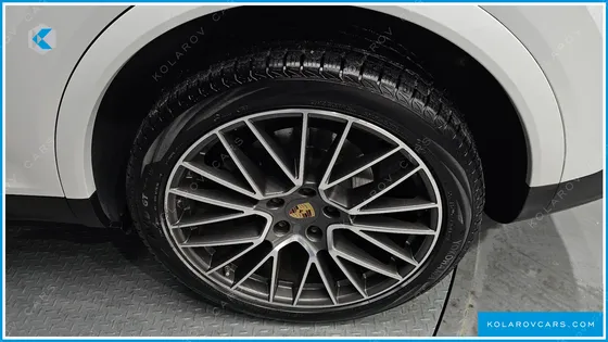 PORSCHE CAYENNE 3.0