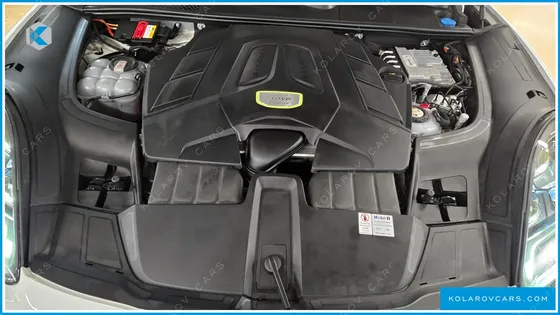 PORSCHE CAYENNE 3.0 E-HYBRID COUPE