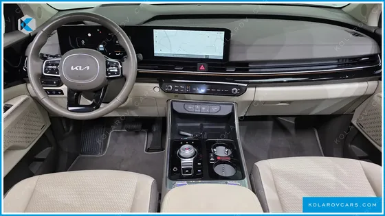 KIA CARNIVAL GASOLINE 9-SEATER SIGNATURE