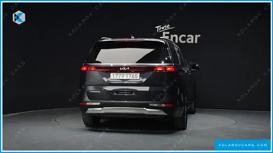KIA CARNIVAL 9-SEATER NOBLESSE