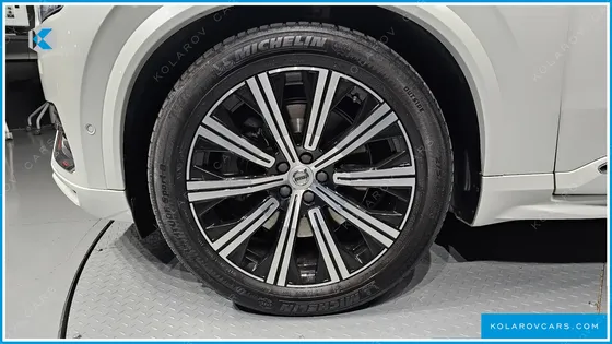 VOLVO XC90 T8 INSCRIPTION HYBIRD