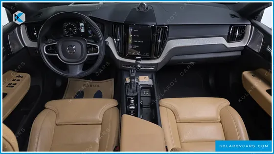 VOLVO XC60 T6 INSCRIPTION