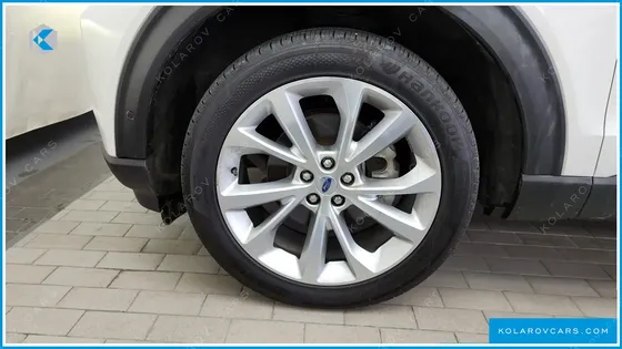 FORD EXPLORER 3.0 PLATINUM 4WD
