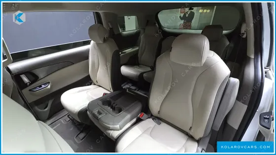 KIA CARNIVAL 11-SEATER PRESTIGE